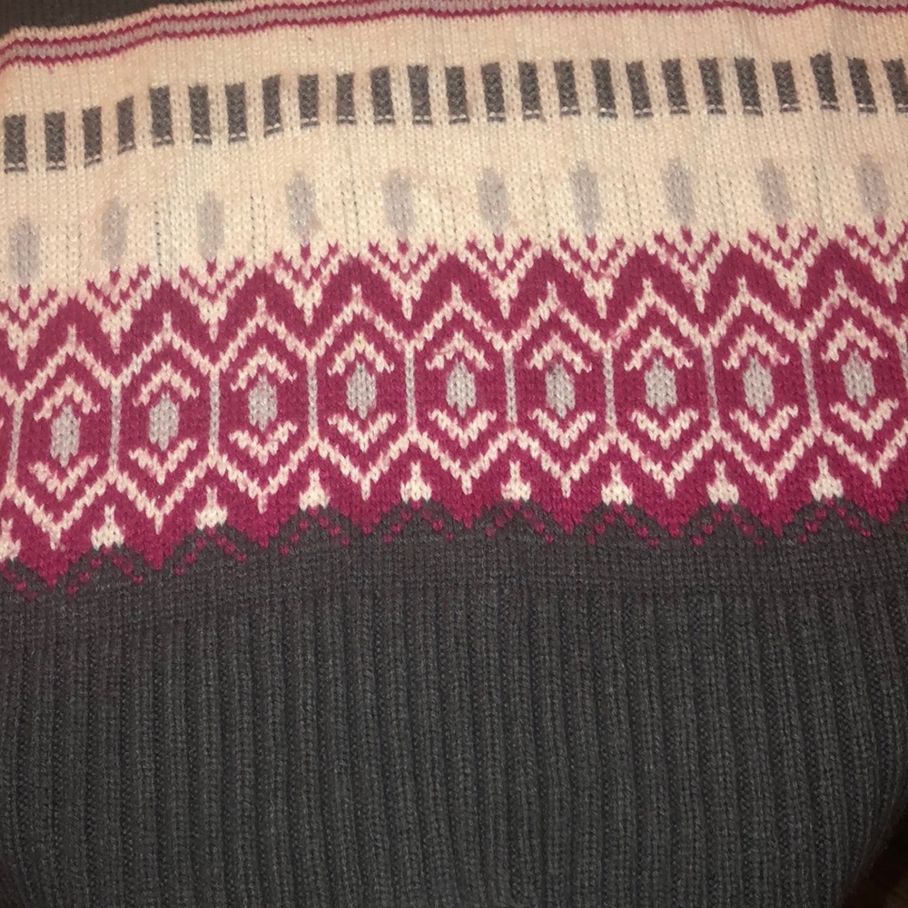Sweater - Picture 3 of 3